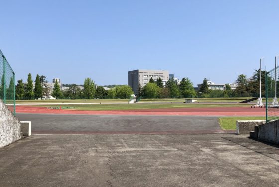 陸上競技場